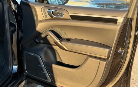 Porsche Cayenne III, 2016 год, 6 900 000 рублей, 15 фотография