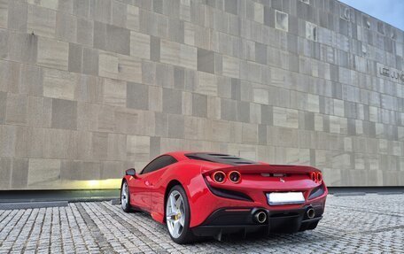 Ferrari F8, 2022 год, 24 560 000 рублей, 2 фотография