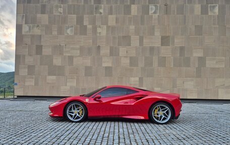 Ferrari F8, 2022 год, 24 560 000 рублей, 6 фотография