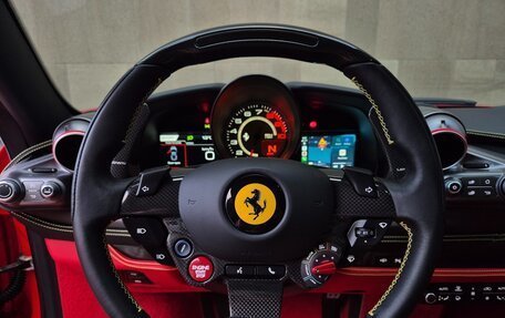 Ferrari F8, 2022 год, 24 560 000 рублей, 11 фотография