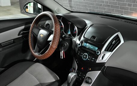 Chevrolet Cruze II, 2013 год, 850 000 рублей, 11 фотография