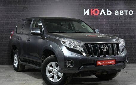 Toyota Land Cruiser Prado 150 рестайлинг 2, 2014 год, 3 800 000 рублей, 3 фотография