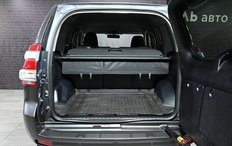 Toyota Land Cruiser Prado 150 рестайлинг 2, 2014 год, 3 800 000 рублей, 6 фотография