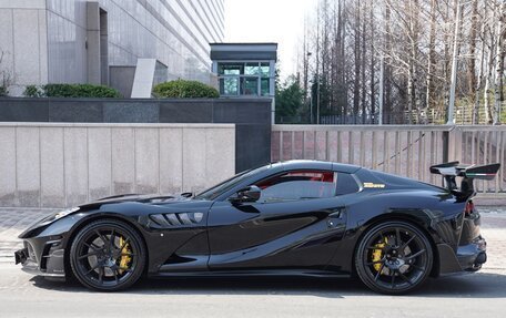 Ferrari 812, 2022 год, 44 418 000 рублей, 3 фотография