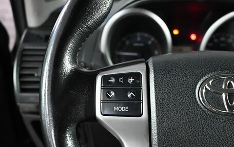 Toyota Land Cruiser Prado 150 рестайлинг 2, 2014 год, 3 800 000 рублей, 16 фотография
