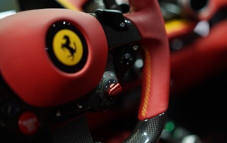 Ferrari 812, 2022 год, 44 418 000 рублей, 13 фотография