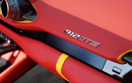 Ferrari 812, 2022 год, 44 418 000 рублей, 18 фотография