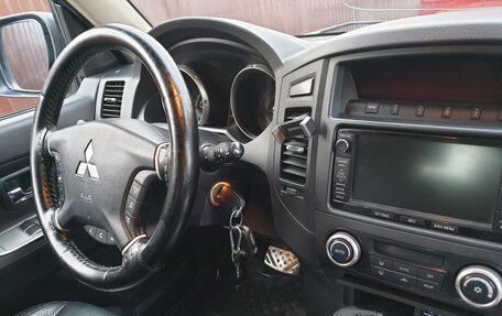 Mitsubishi Pajero IV, 2012 год, 1 700 000 рублей, 8 фотография