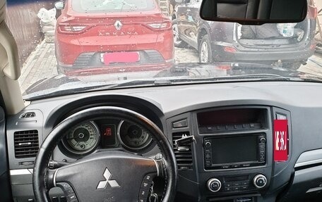 Mitsubishi Pajero IV, 2012 год, 1 700 000 рублей, 7 фотография