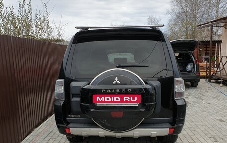 Mitsubishi Pajero IV, 2012 год, 1 700 000 рублей, 2 фотография