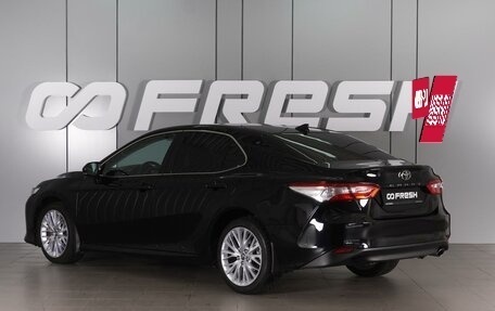 Toyota Camry, 2018 год, 2 625 000 рублей, 2 фотография