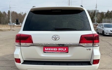 Toyota Land Cruiser 200, 2016 год, 6 150 000 рублей, 2 фотография