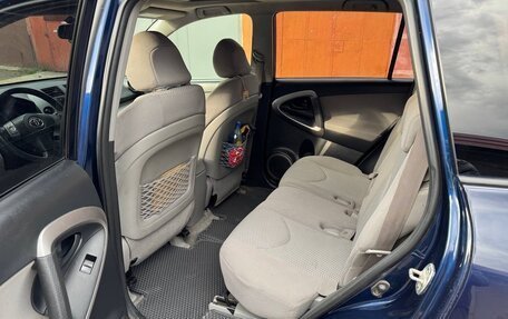 Toyota RAV4, 2006 год, 1 490 000 рублей, 8 фотография