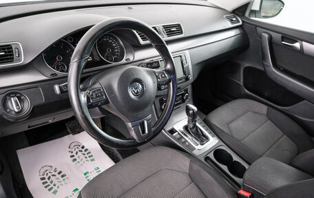 Volkswagen Passat B7, 2011 год, 1 299 000 рублей, 9 фотография