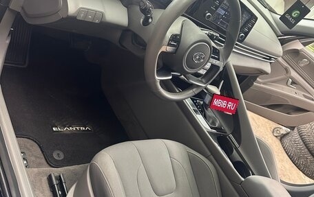 Hyundai Elantra, 2021 год, 2 000 000 рублей, 12 фотография