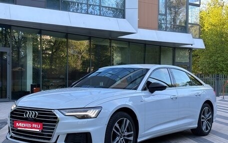 Audi A6, 2020 год, 4 300 000 рублей, 2 фотография