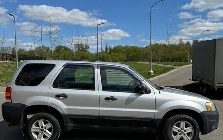 Ford Escape II, 2004 год, 500 000 рублей, 2 фотография