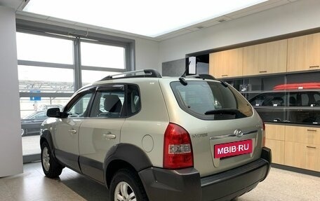 Hyundai Tucson III, 2006 год, 690 000 рублей, 6 фотография