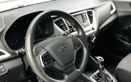 Hyundai Solaris II рестайлинг, 2020 год, 1 375 000 рублей, 11 фотография