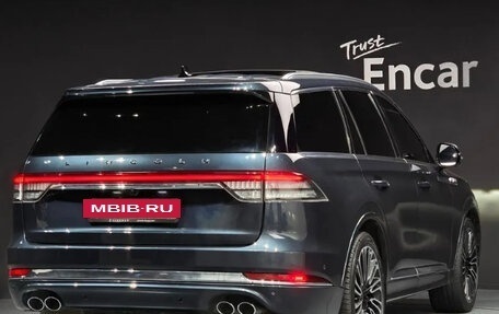 Lincoln Aviator II, 2021 год, 4 050 000 рублей, 2 фотография