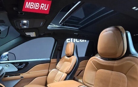 Lincoln Aviator II, 2021 год, 4 050 000 рублей, 19 фотография