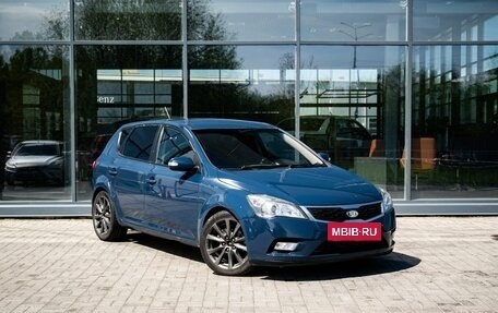 KIA cee'd I рестайлинг, 2010 год, 800 000 рублей, 5 фотография