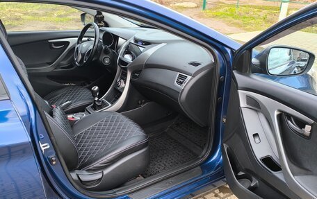 Hyundai Elantra V, 2012 год, 850 000 рублей, 7 фотография