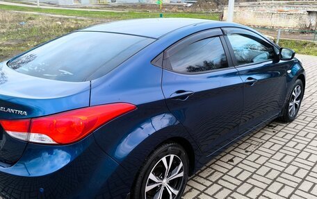 Hyundai Elantra V, 2012 год, 850 000 рублей, 4 фотография