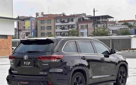 Toyota Highlander III, 2021 год, 3 130 000 рублей, 5 фотография