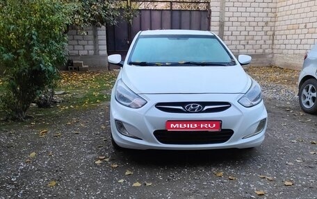 Hyundai Accent IV, 2012 год, 630 000 рублей, 1 фотография