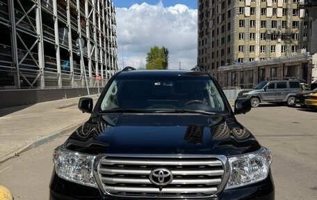 Toyota Land Cruiser 200, 2008 год, 3 500 000 рублей, 21 фотография