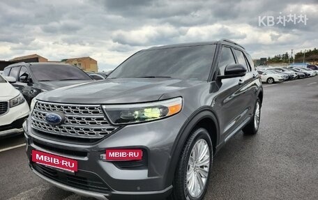 Ford Explorer VI, 2021 год, 3 110 000 рублей, 2 фотография