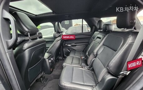Ford Explorer VI, 2021 год, 3 110 000 рублей, 6 фотография
