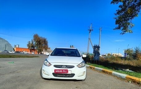 Hyundai Accent IV, 2012 год, 630 000 рублей, 5 фотография