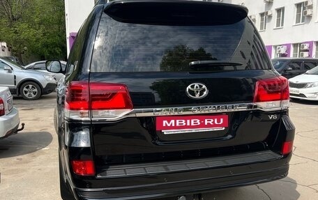 Toyota Land Cruiser 200, 2020 год, 9 150 000 рублей, 4 фотография