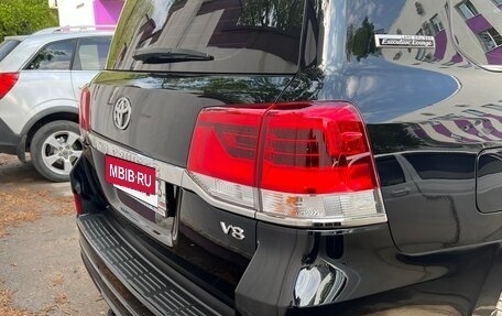 Toyota Land Cruiser 200, 2020 год, 9 150 000 рублей, 20 фотография