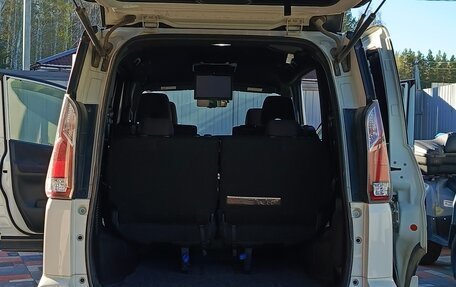 Nissan Serena IV, 2018 год, 2 400 000 рублей, 18 фотография