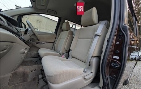 Toyota ISis I, 2016 год, 965 000 рублей, 31 фотография
