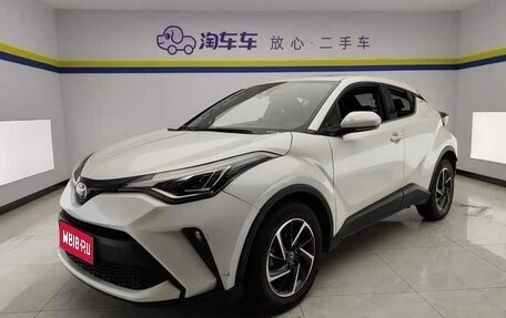 Toyota C-HR I рестайлинг, 2021 год, 1 930 000 рублей, 1 фотография