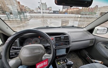 Suzuki Grand Vitara, 2001 год, 375 000 рублей, 7 фотография