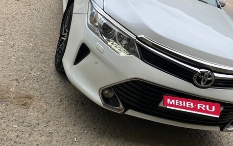 Toyota Camry, 2015 год, 1 850 000 рублей, 5 фотография