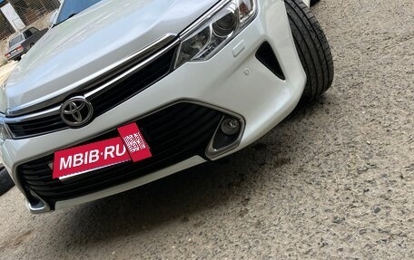 Toyota Camry, 2015 год, 1 850 000 рублей, 13 фотография