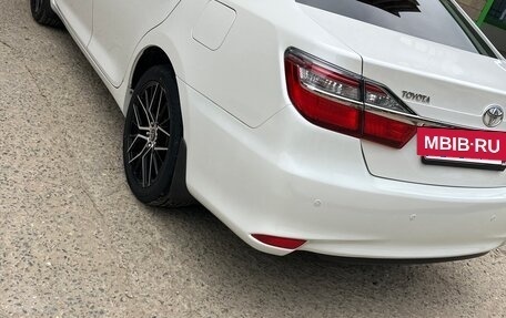 Toyota Camry, 2015 год, 1 850 000 рублей, 7 фотография