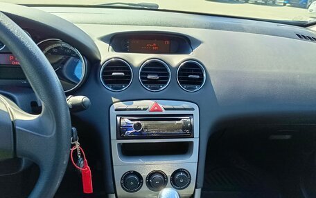 Peugeot 308 II, 2012 год, 849 995 рублей, 18 фотография