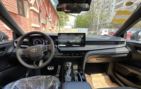 Toyota Camry, 2025 год, 4 700 000 рублей, 10 фотография