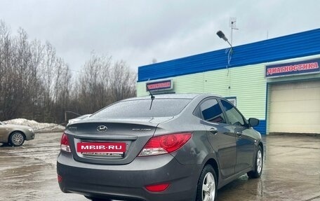 Hyundai Solaris II рестайлинг, 2011 год, 790 000 рублей, 6 фотография