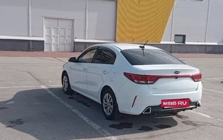 KIA Rio IV, 2020 год, 1 850 000 рублей, 3 фотография