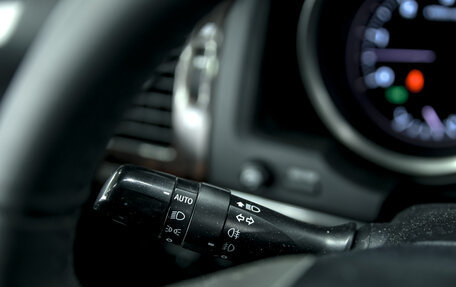 Toyota Land Cruiser 200, 2011 год, 3 300 000 рублей, 18 фотография