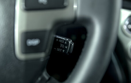 Toyota Land Cruiser 200, 2011 год, 3 300 000 рублей, 17 фотография