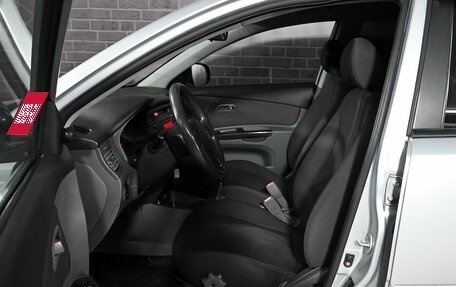 KIA Rio II, 2010 год, 600 000 рублей, 9 фотография